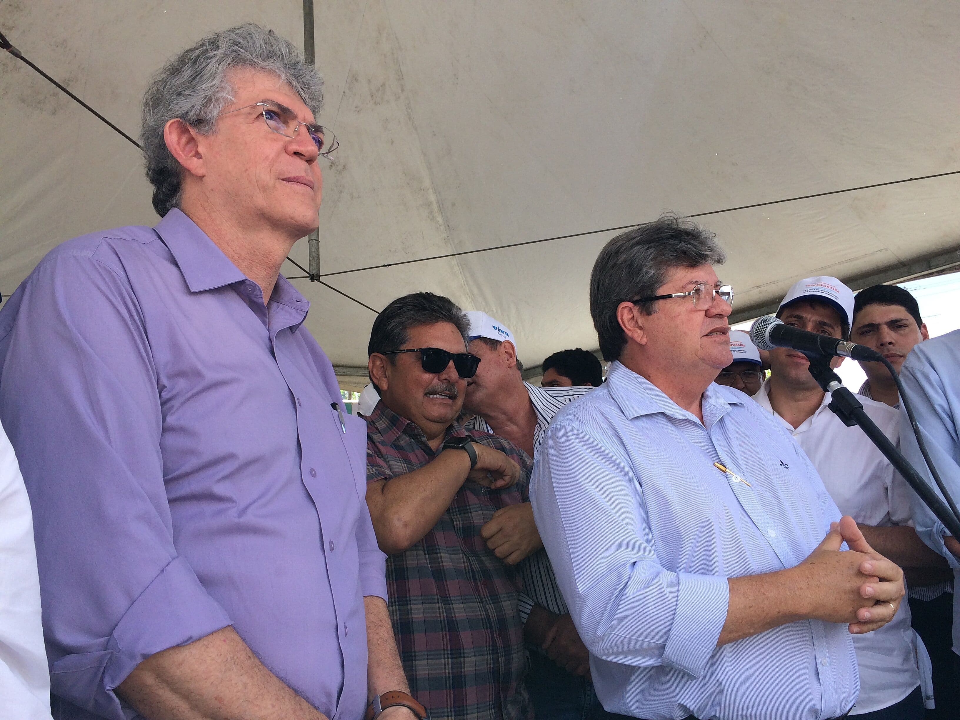 Ricardo Coutinho revela que atuará como conselheiro de João Azevêdo