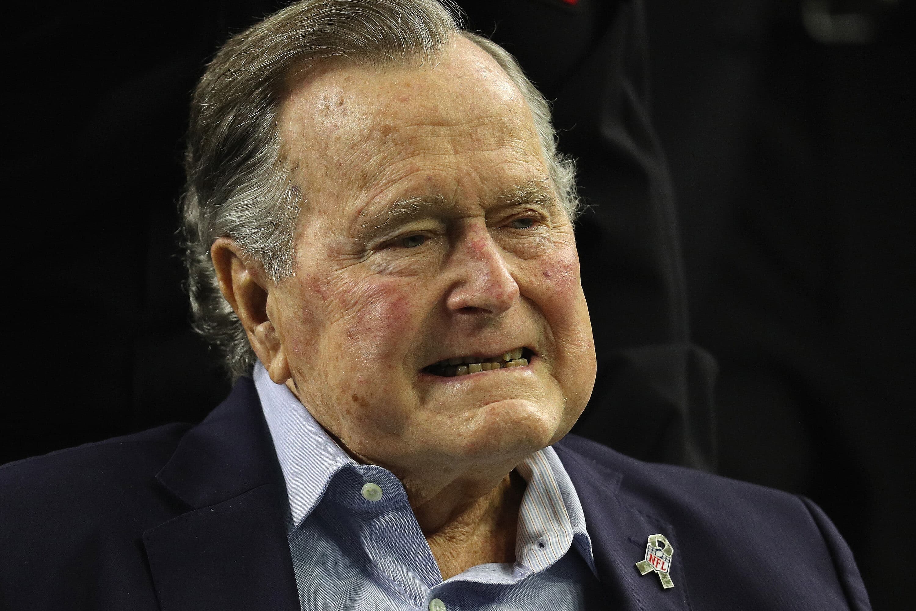 Ex-presidente dos EUA George H.W. Bush morre aos 94 anos