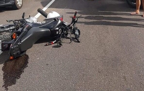 Motociclista morre após colidir com caminhão na ladeira do Rangel
