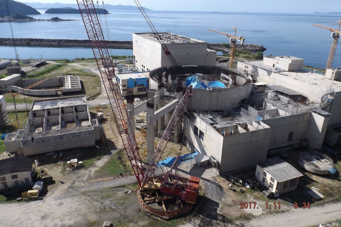 Suíços aprovam abandono progressivo da energia nuclear