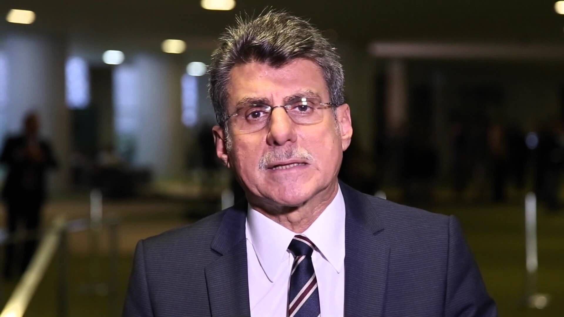 Dilma: Jucá é infiltrado de Cunha no Senado