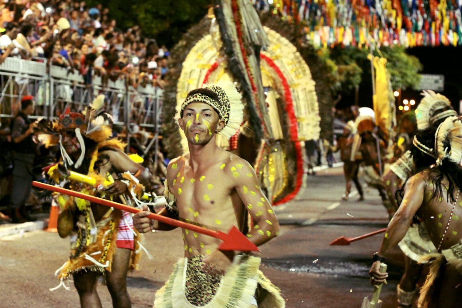 Segundo dia do Carnaval Tradição segue com avenidas e ruas interditadas em João Pessoa; veja esquema de trânsito e ônibus