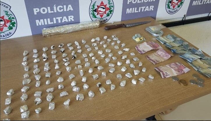 Polícia prende suspeito de tráfico foragido no bairro do Roger