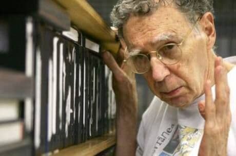 Morre diretor de teatro, Antunes Filho, em decorrência de câncer no pulmão