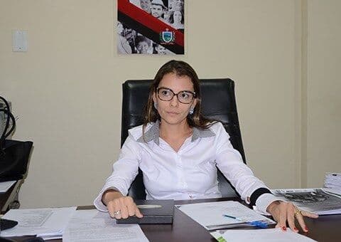 Secretária de Finanças do Estado, Amanda Rodrigues entrega cargo