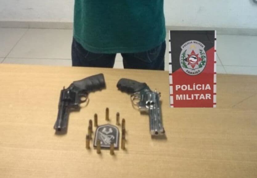 Polícia apreende armas e prende suspeitos em dois bairros de João Pessoa
