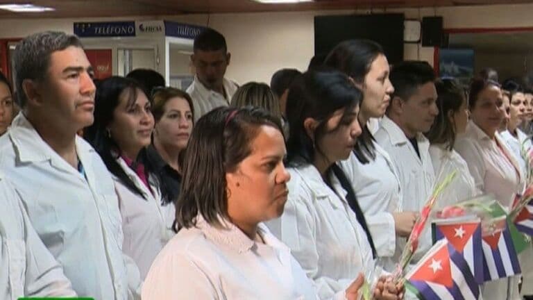 MEC cria grupo de trabalho para aperfeiçoar a revalidação de diplomas de Medicina