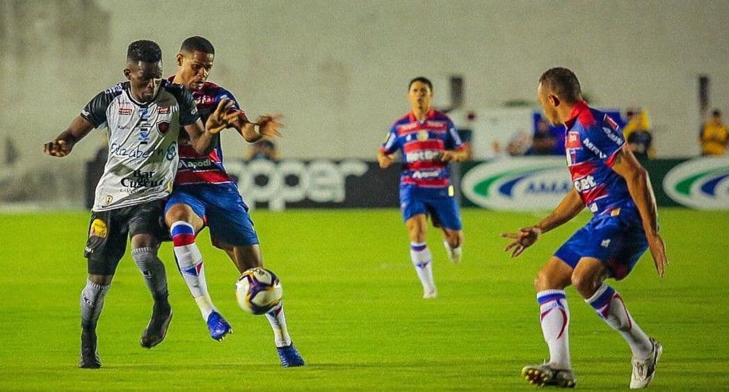 Fortaleza vence Botafogo e é campeão da Copa do Nordeste