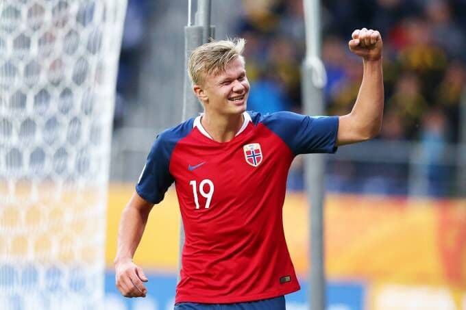 Atacante norueguês marca 9 gols e bate recorde mundial
