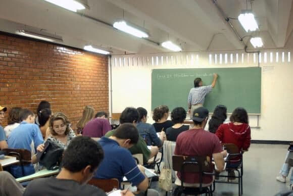 Mais de 10 mil candidatos vão fazer provas do Encceja neste domingo na Paraíba