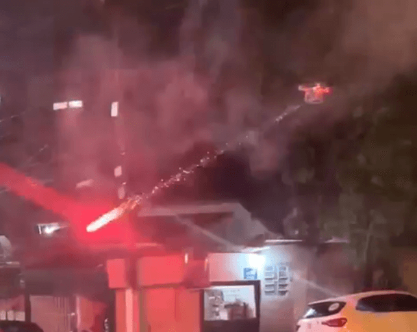 Homem usa drone para disparar fogos de artifício em festa barulhenta