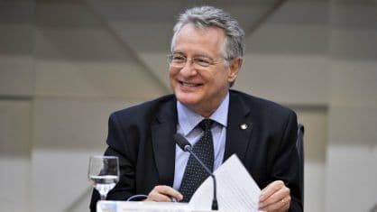 Governo Bolsonaro pressiona Guedes para demitir presidente do Coaf