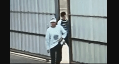 Polícia divulga imagens de suspeitos de assaltar supermercado em Manaíra