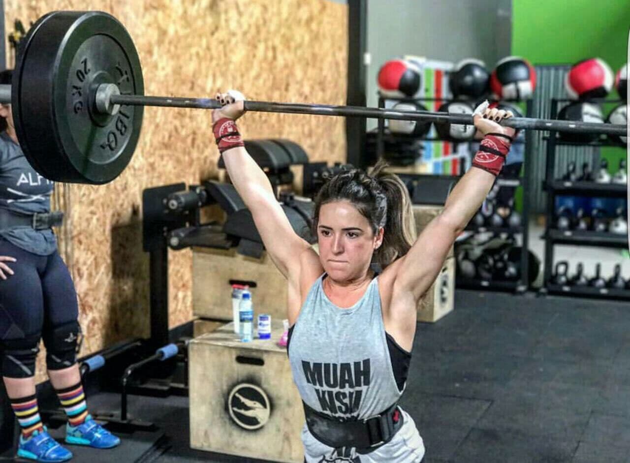 Mayara Rocha disputa o Campeonato Brasileiro de Levantamento de Peso nesta sexta em Curitiba