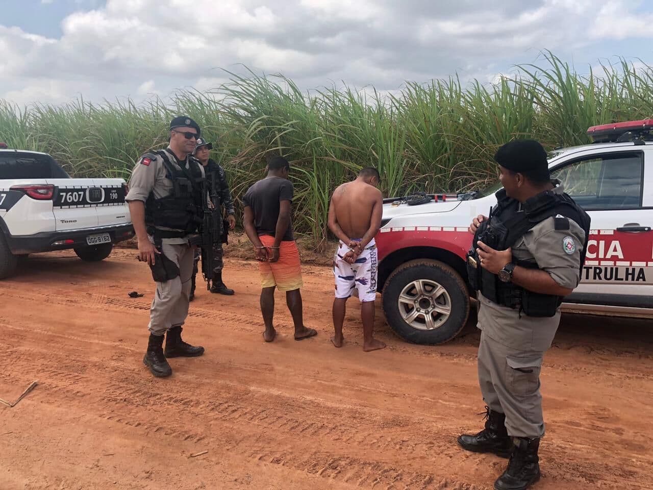 Operação policial prende foragido da justiça e apreende drogas e arma em Sapé
