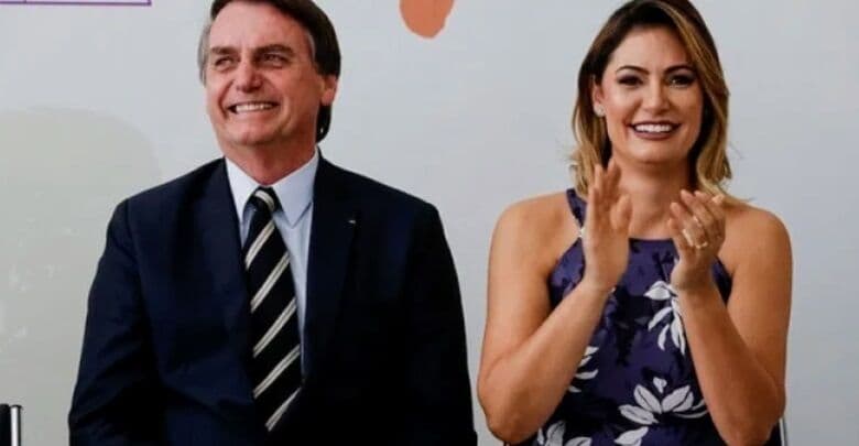 Bolsonaro e Michelle destacam Campina Grande durante assinatura da MP que institui pensão para bebês com microcefalia