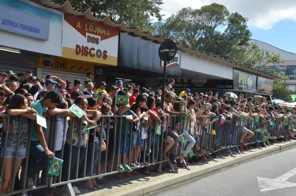 Desfile em Campina Grande deve reunir mais de seis mil pessoas