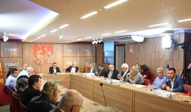 PSB define comissão provisória e Ricardo fica com o comando da legenda na Paraíba