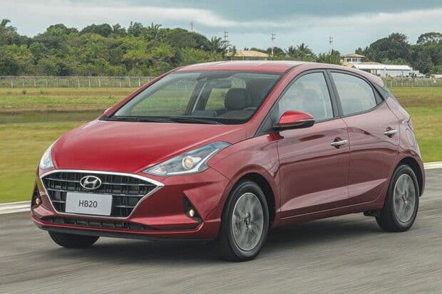 Qual o Hyundai HB20 anda mais forte: 1.6 ou 1.0 turbo?
