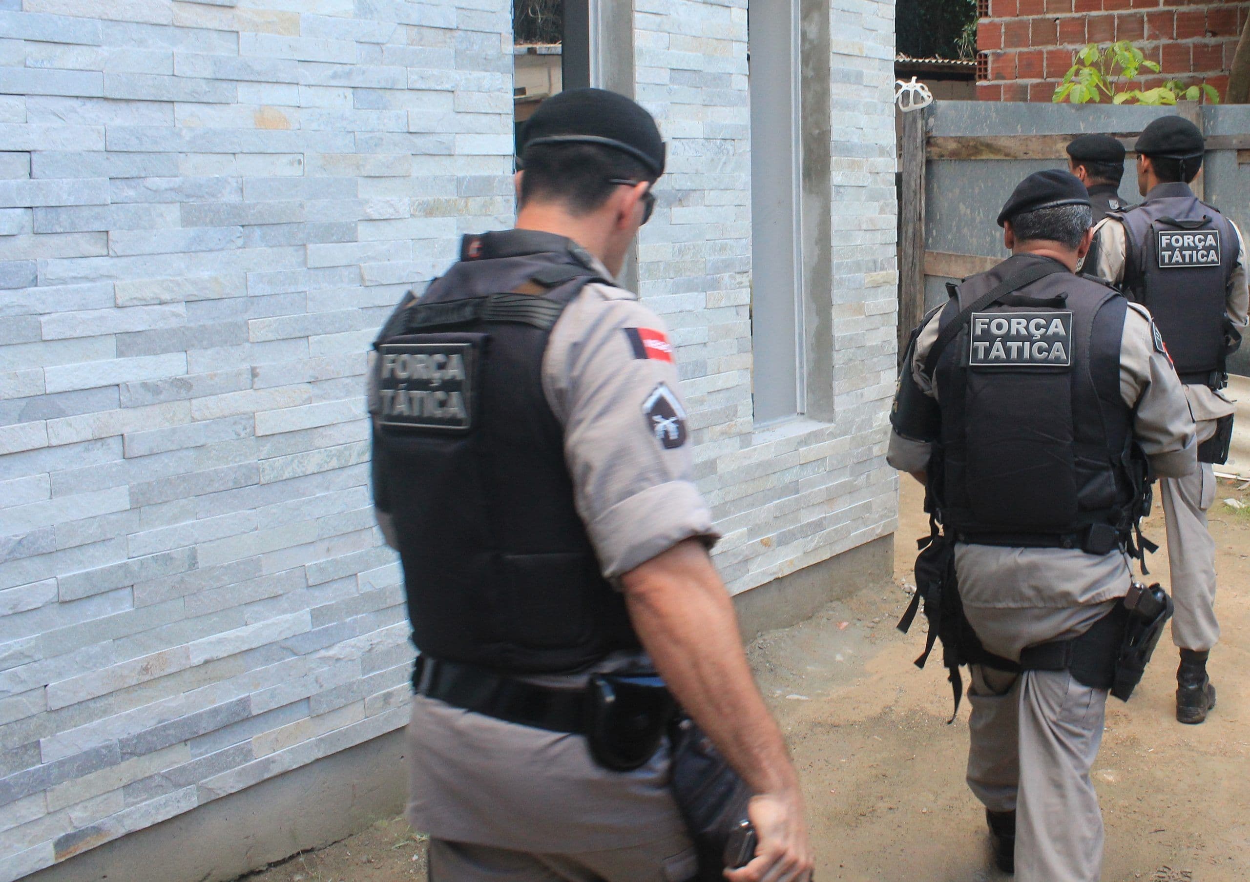 Polícia Militar deflagra operação contra assaltos em paradas de ônibus e coletivos da Paraíba