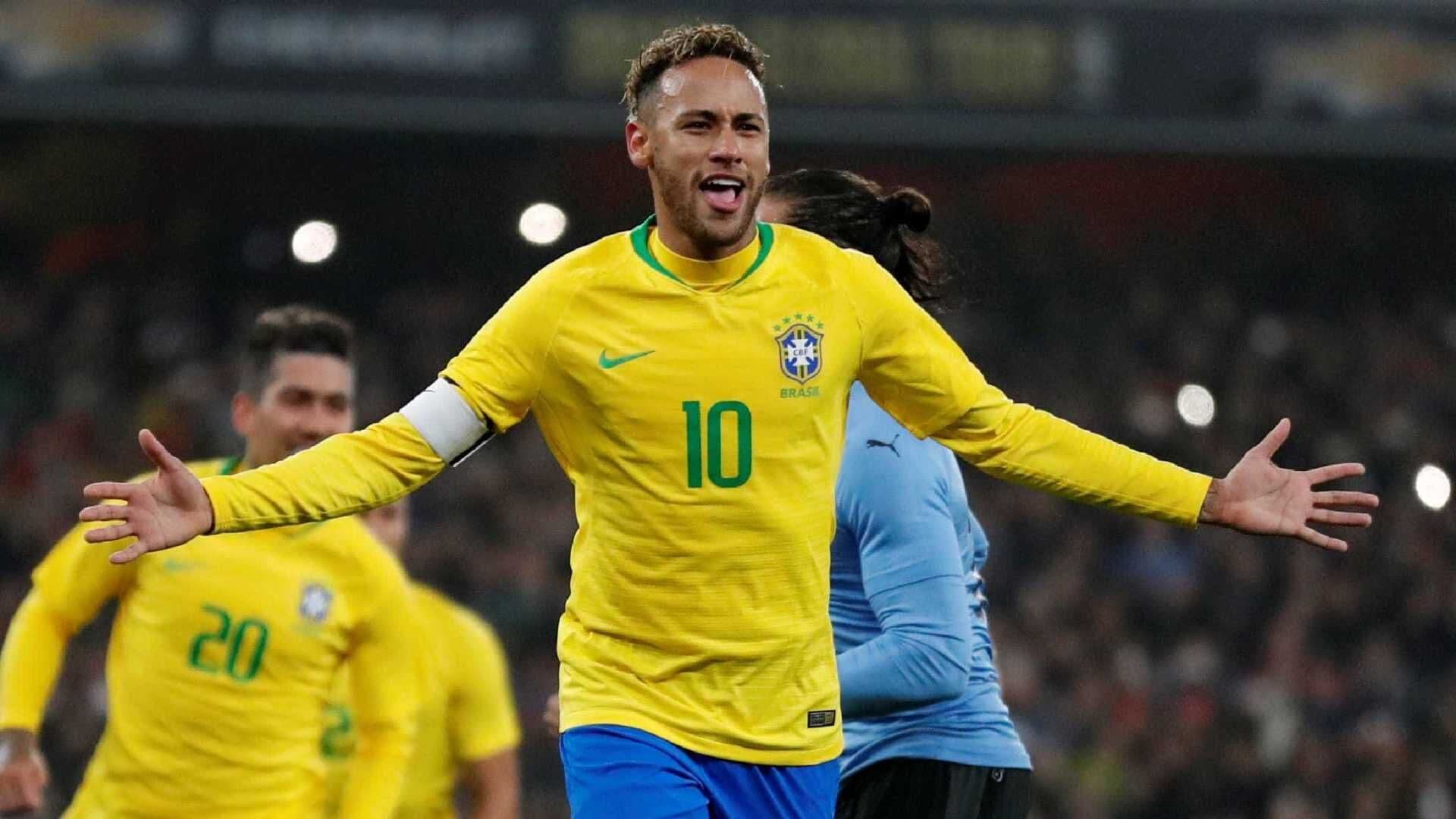 Neymar diz que já carregou seleção nas costas e defende privilégios