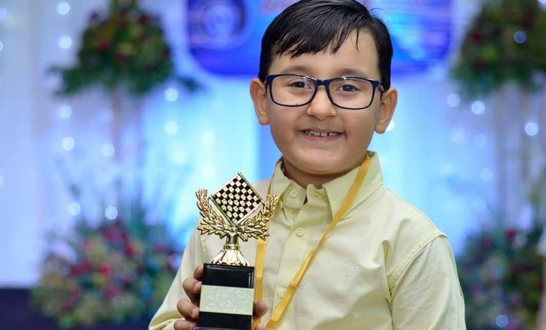 Estudante paraibano de 8 anos ganha medalha de ouro em Olimpíada Brasileira de Robótica