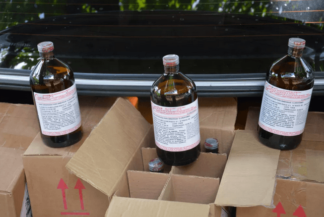 Paraibano é preso com 200 garrafas de solvente para produzir loló e lança-perfume em Recife