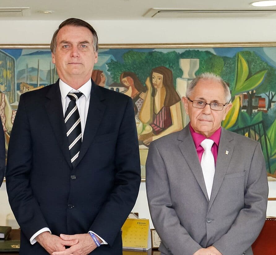 General Santa Rosa pede demissão da Secretaria de Assuntos Estratégicos
