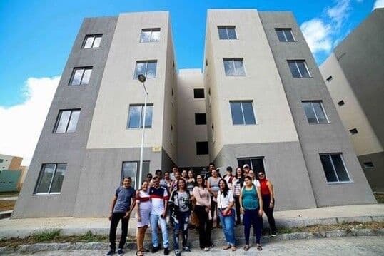 Prefeitura conclui mutirão de coleta de assinaturas dos contratos dos mutuários do Conjunto Aluízio Campos