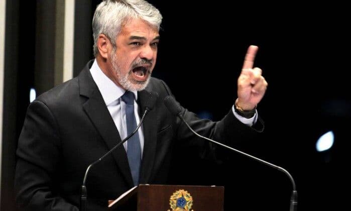 Humberto Costa descarta aliança do PT com Cícero Lucena em João Pessoa