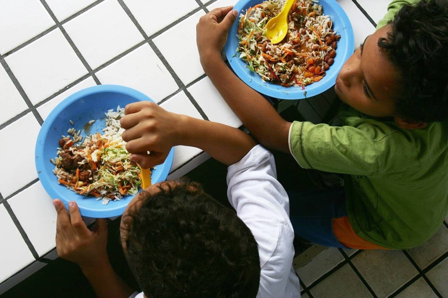 Ministério Público investiga compra de merenda escolar sem licitação pela Prefeitura de Borborema
