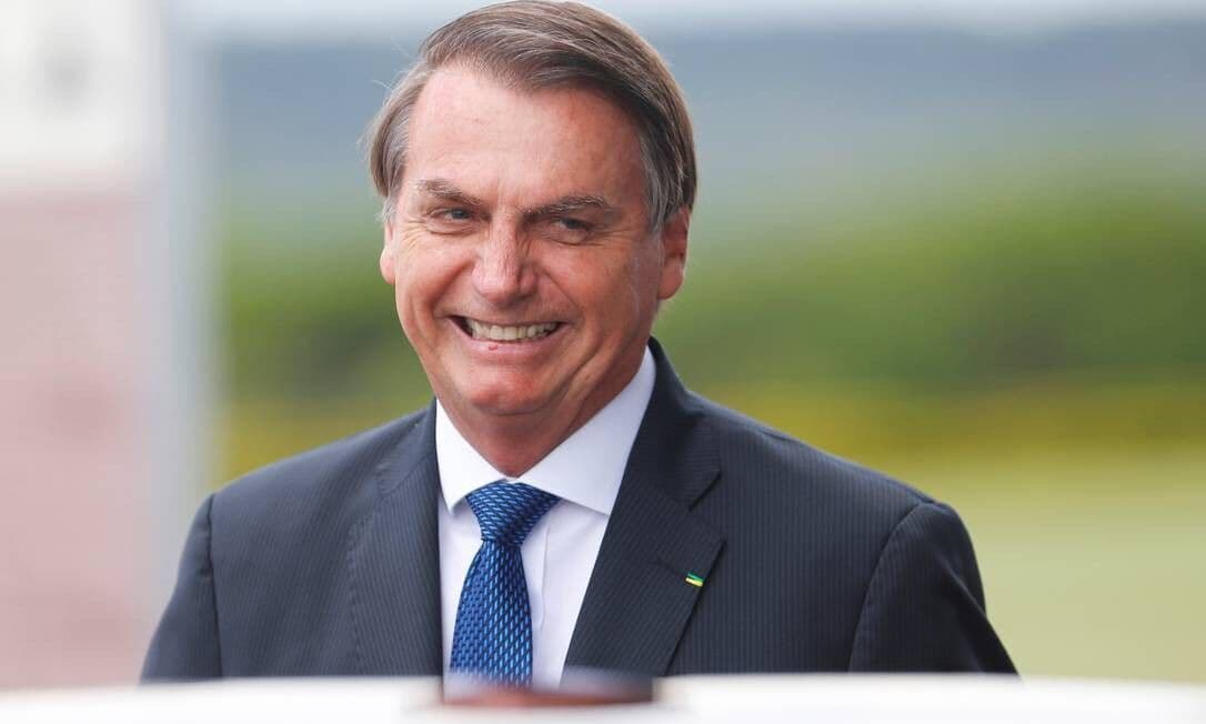 Cobrado por preço de energia, Bolsonaro diz que agências reguladoras atrapalham negociações