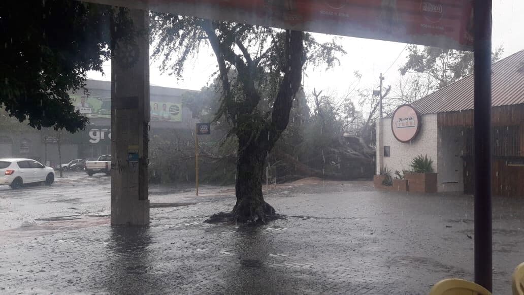 Após registros de fortes chuvas, Inmet intensifica alerta para 182 cidades da Paraíba