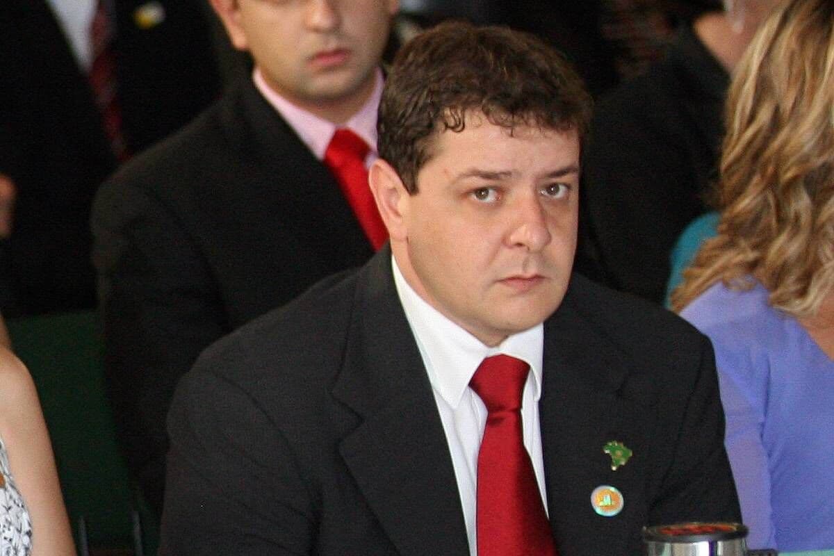 PF pede abertura de mais um inquérito contra Lulinha no STF