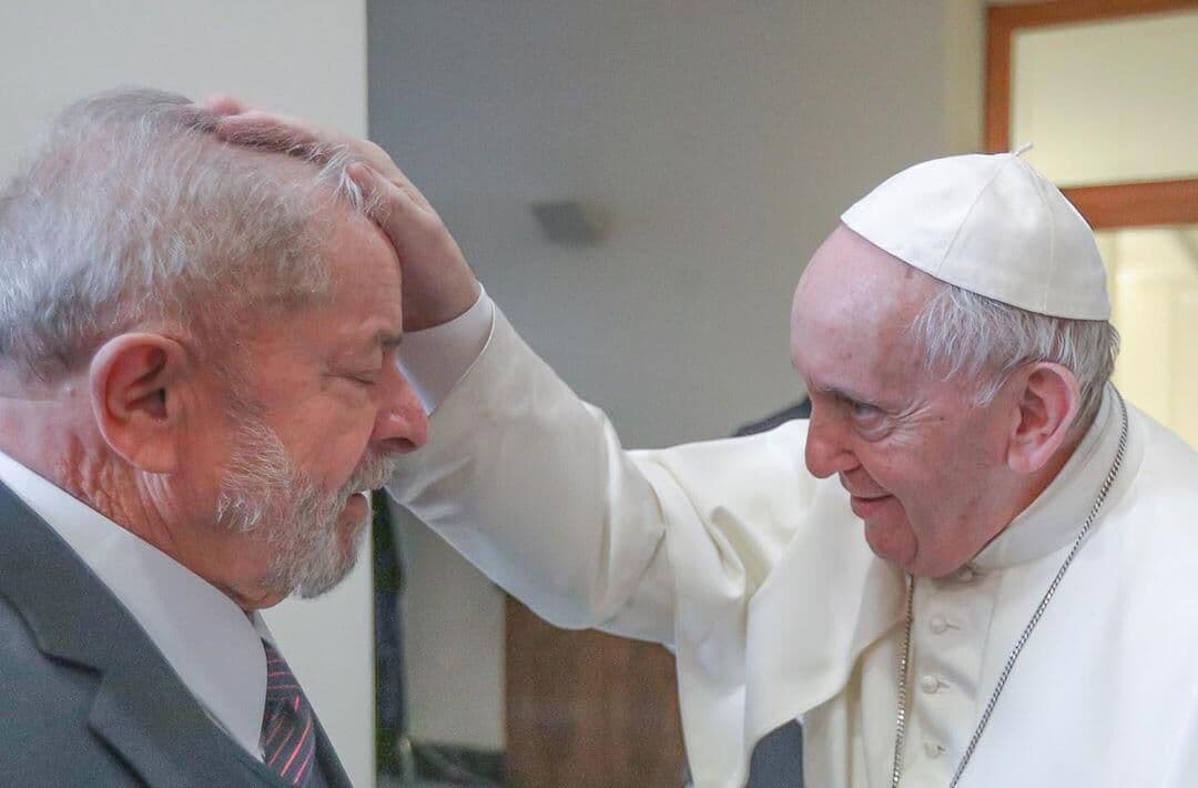 Lula encontra com papa Francisco no Vaticano