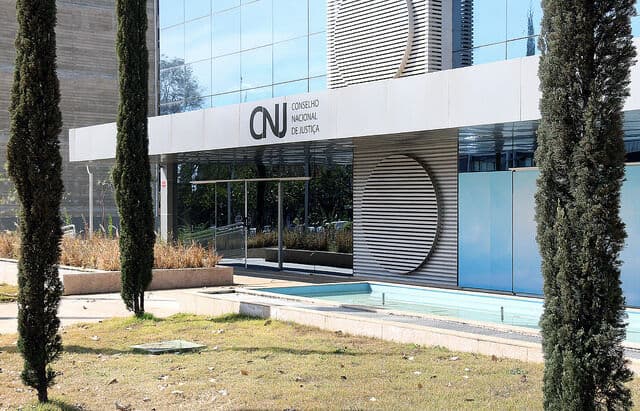 Advogado vai questionar ao Conselho Nacional de Justiça prisão domiciliar concedida a empresária suspeita de matar marido na Paraíba