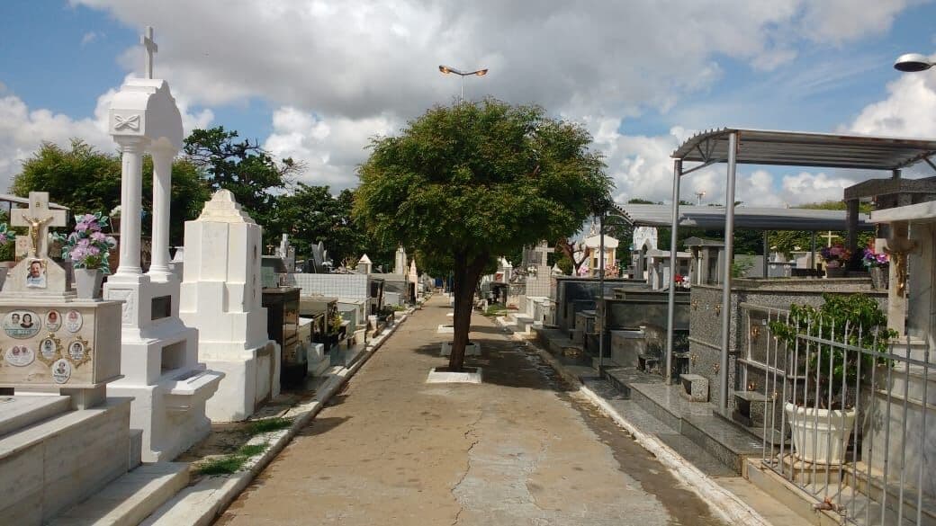 Devido à pandemia do Coronavírus, Cemitérios em Patos suspendem visitas a jazigos no Dia das Mães