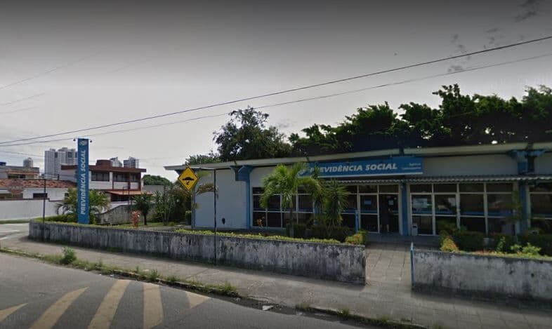 Bandidos invadem agência do INSS em João Pessoa e roubam 14 computadores