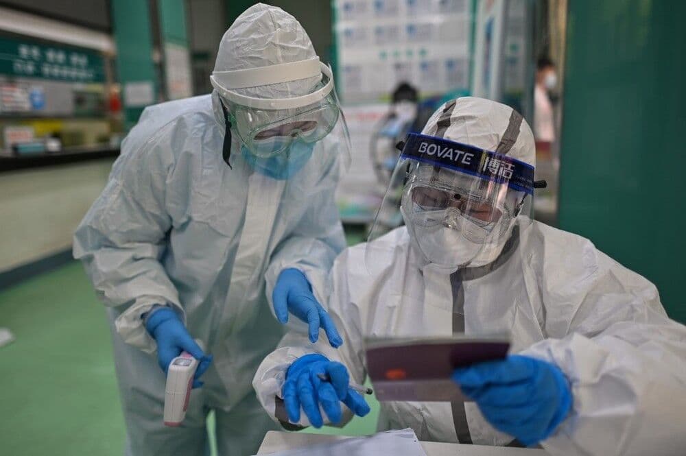 Brasil tem 2.372 mortes por covid-19 e quase 37 mil infectados