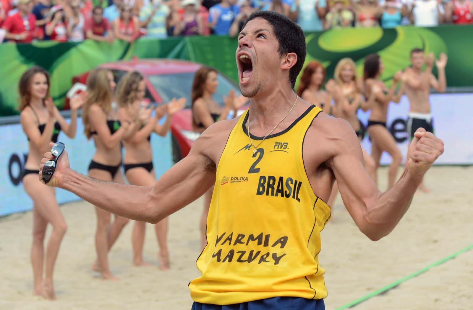 Campeão de vôlei de praia, paraibano Álvaro Filho revela ter vencido o covid-19 e faz campanha por doação de plasma