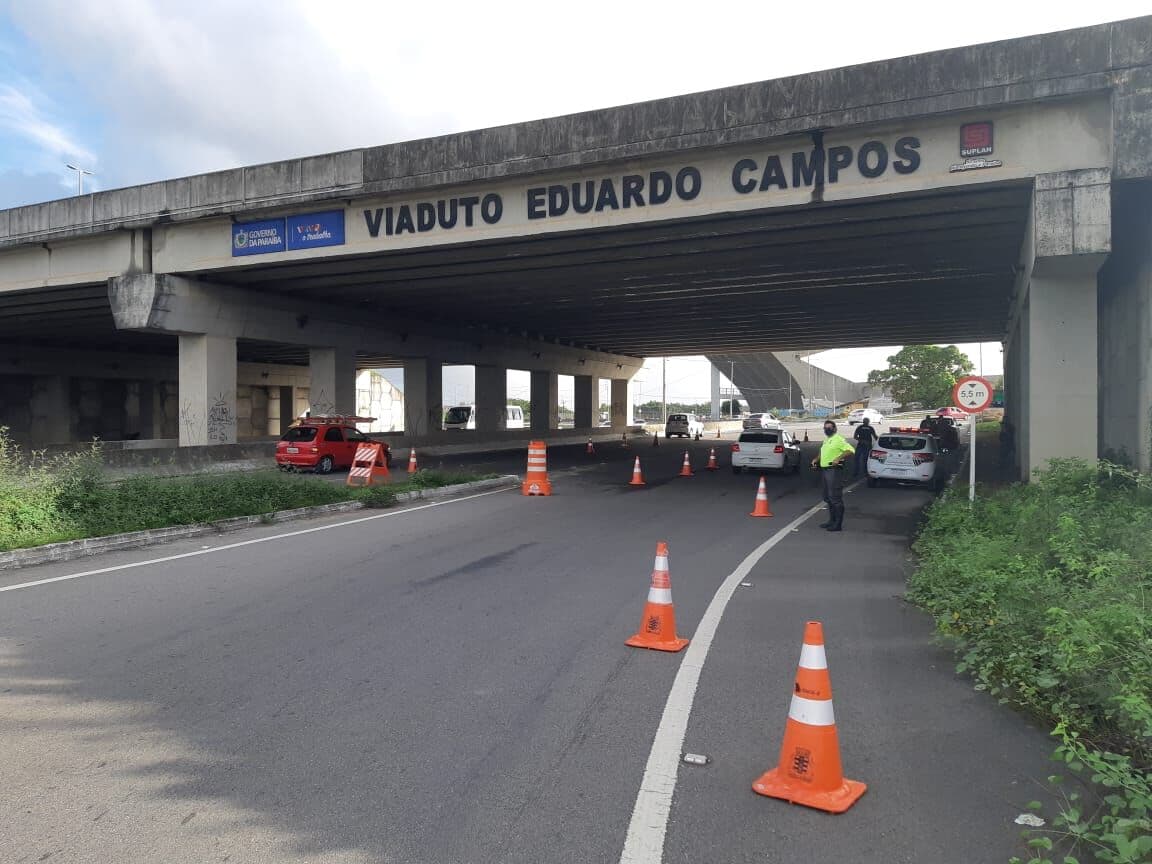 Barreiras sanitárias são retomadas em vários pontos de João Pessoa para garantir combate à propagação da covid-19