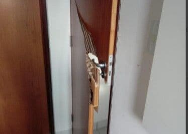 Bandidos invadem apartamento e fazem família refém em João Pessoa