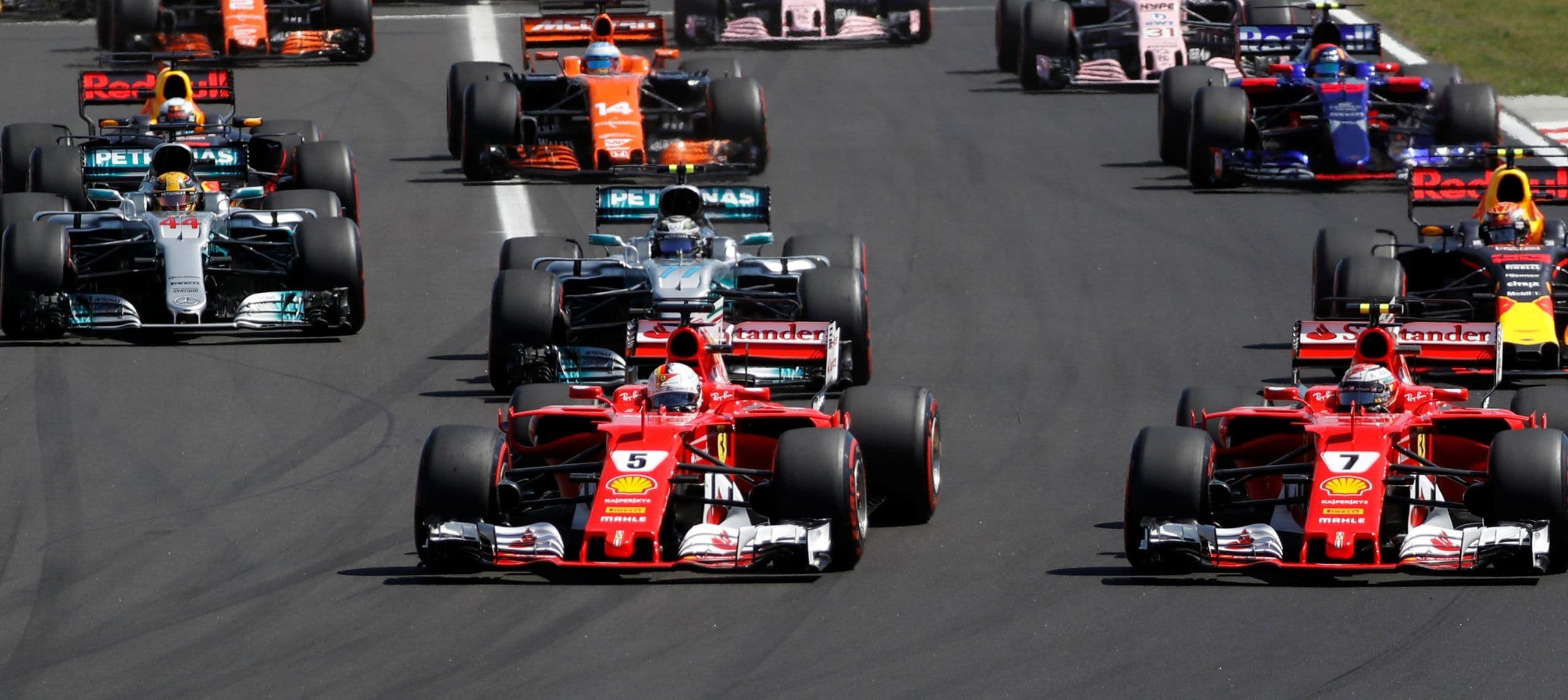 Globo confirma retomada da F-1 com Cleber Machado e sem Galvão