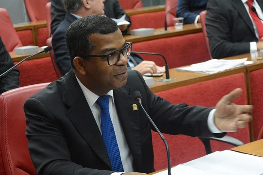 Após almoço de Jutay com prefeito, vereador eleito reafirma apoio a candidato à mesa da CMJP