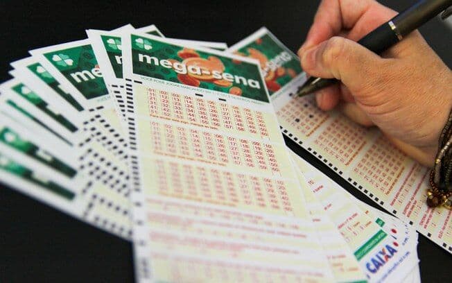 Mega-Sena acumula e prêmio do próximo sorteio vai a R$ 11 milhões