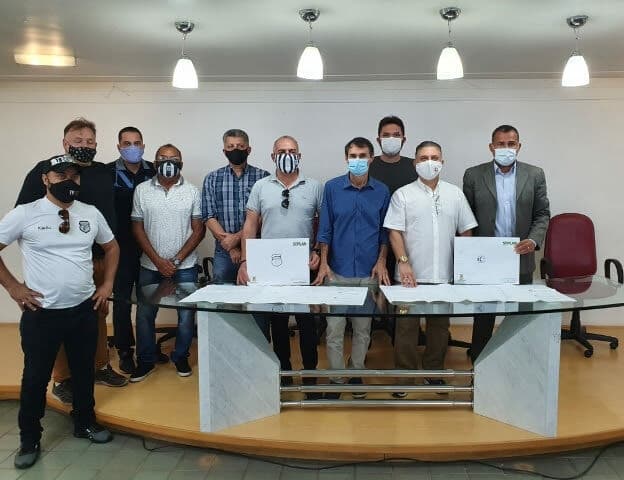 Romero Rodrigues cede terrenos públicos em Campina Grande por 30 anos para instalação de centros de treinamentos de clubes de futebol