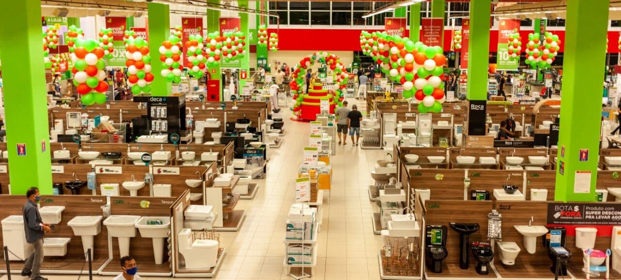 Ferreira Costa oferece vagas em João Pessoa para os cargos de supervisor de vendas, administrativo, departamento pessoal e auxiliar de RH