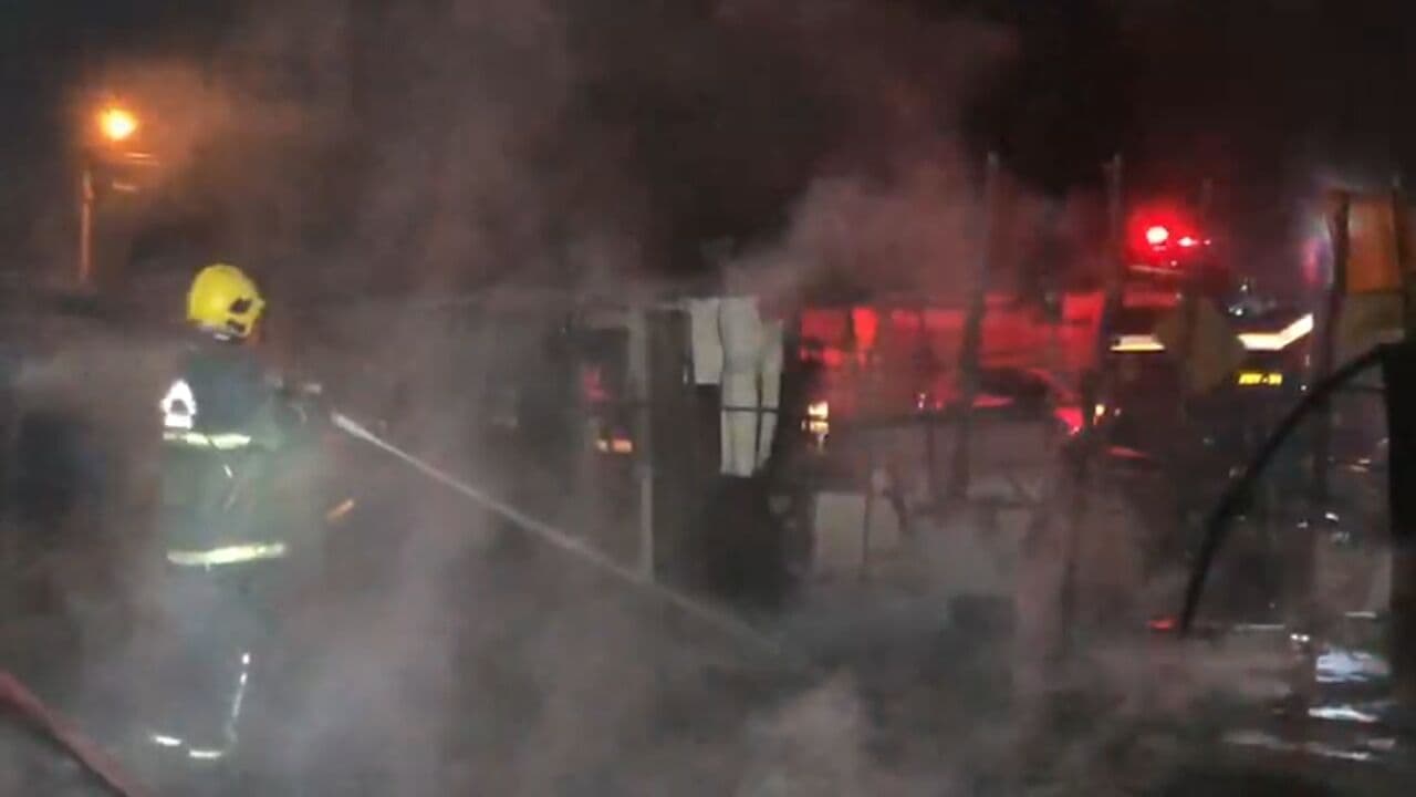 Incêndio atinge barracos em comunidade de João Pessoa