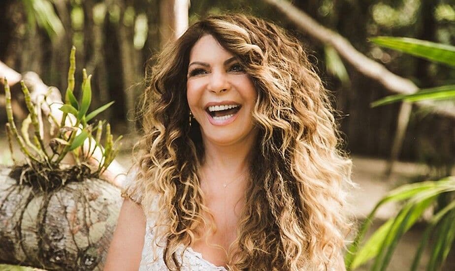 Elba Ramalho testa positivo para Covid-19: 'Rezem por mim'