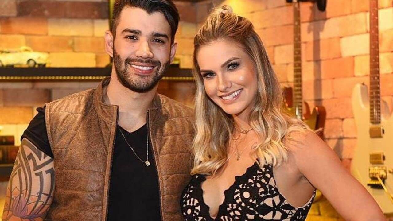 Gusttavo Lima expõe vida sexual com a esposa durante show na Paraíba